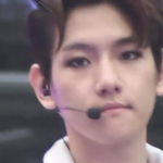 [EXO] 이거 흔한거야? 백현이 아이컨<b>택</b> 영상 기차해도 돼??