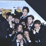 [EXO] 야!!!! 나<b>고민</b>있다!!!!! 아이크림뭐가좋아!!!!...
