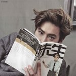[EXO] 김준면손<b>핏줄</b>개쩖