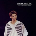 [EXO] 난 <b>이</b> <b>옷</b>입고 갈래