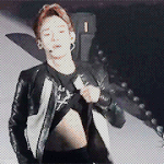 [EXO] 우이판 엉덩이 긁는다길래 생각난 종대 <b>상체</b> 긁는고