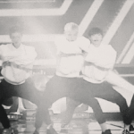 [EXO] <b>소중</b>한 이그조의 골반춤인데..ㅜㅜ