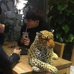 [EXO] 야나잠깐잤다가 지금일어났는데