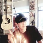 [EXO] Q. 망상을 하고싶지만 못하는 사진. 왜?