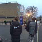 [EXO] 애들 <b>런던</b>에서도 찍히네