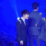 [EXO] 디오가 무대에서 커플<b>미션</b>을할줄은 상상도못한일