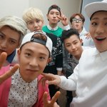 사이좋은 아이돌의 <b>단체</b> 셀카