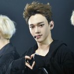 [EXO] 이거 보정<b>떡칠</b>인거야 진짜 이런거야?