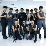 [EXO] 조공을 가지고 왜 비교하냐ㅋㅋㅋㅋㅋ