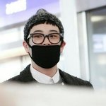 마스크로 가려도 <b>우월</b>한 미모의 아이돌