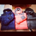 [EXO] <b>이</b> <b>패딩</b>뭔지아는사람..?