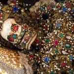 [추억파리여] 로마의 지하묘지에서 <b>발굴</b>한 해골