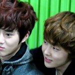 [EXO] 애들 몇시 <b>입국</b>임?