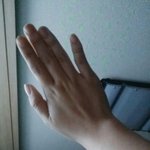 [EXO] 핸드폰할때새끼손가락받치고하면