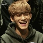 [EXO] 야 진짜 가요대재전때 몇천을 바로 <b>역전</b>했을때