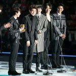 [위너] 인클들 우린 해야할 일이 생겼다