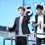 [EXO] 드콘때누가내<b>풍선</b>훔쳐감