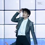 [EXO] 이거 종인이<b>교복치마</b>에체육복입은줄ㅋㅋㅋㅋ
