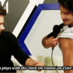 [뉴트] 크롬의 비늘 날카로움 <b>산소</b>같은 너 