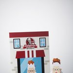 <b>kfc</b> 페이퍼토이 모모트 출시한데요!