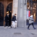 [EXO] 방금 뜬 스페인 사진...<b>헤어</b>