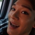 [EXO] 첸 <b>생일</b>땐 존못<b>사진</b> 올리고 