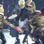 [EXO] 야무지게생일빵맞는경수 <b>feat</b>.시흥피바다