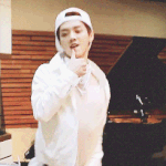 [EXO] 큐트와 섹시의 공존.<b>gif</b>