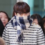 목도리에 묻힌 첸ㅋㅋㅋㅋㅋㅋㅋ