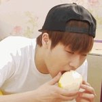 [인피니트] 조금씩 벌어지는 <b>입술</b>