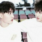 [EXO] 아까 이 사진 존잘 준면이 <b>확대</b>해봄