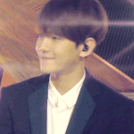 [백현] 웃는백현  <b>vs</b>  시니컬 백현