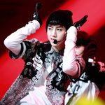 <b>비니</b> 쓰니까 얼굴확 작아진 마크