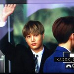 [EXO] 와시발 종인이 머리보고 거품물고 소리지르고
