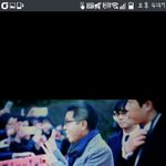[EXO] 수만아버지브이포즈 ㅋㅋㅋㅋㅋ