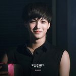 [EXO] 작년 미데 <b>생축</b>영상 레전드사진