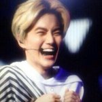 [EXO] 시발 김종인 <b>네발</b>로 달리는거 어떠녜