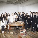 [EXO] 오른쪽에서 <b>세</b>번째 누구?