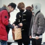 [EXO] 종인이 새<b>가방</b>하나장만했네