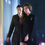 초미니 드레스입은 현아..다리가...대박...