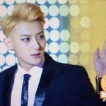 [EXO] <b>백성</b>들한테 인사하는 왕자님