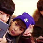 [시우민] 사진찍는 시우민ㅋㅋ(라인<b>TV</b>)