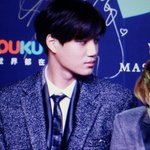 [EXO] 미쳤다 종인이 흑발;