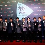 [EXO] 애들 오늘 유쿠?그런 시상식