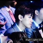 [EXO] 이거 경수 왜이렇게 그림처럼나옴 ㅋㅋㅋㅋ