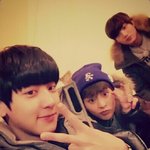 [EXO] <b>여주</b>가 자기집 옆집에 엑소가산다는거알고