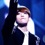 [EXO] <b>배터리</b>없는데 변백혐
