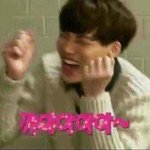 [EXO] 아큐브 시험<b>착용</b> 있잖아
