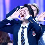 [EXO] 밑에 암표떨이쓰니인데 얼마에 샀냐면