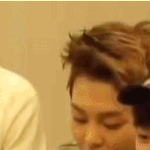 [EXO] 야 지금 라면먹으면 미친짓임?